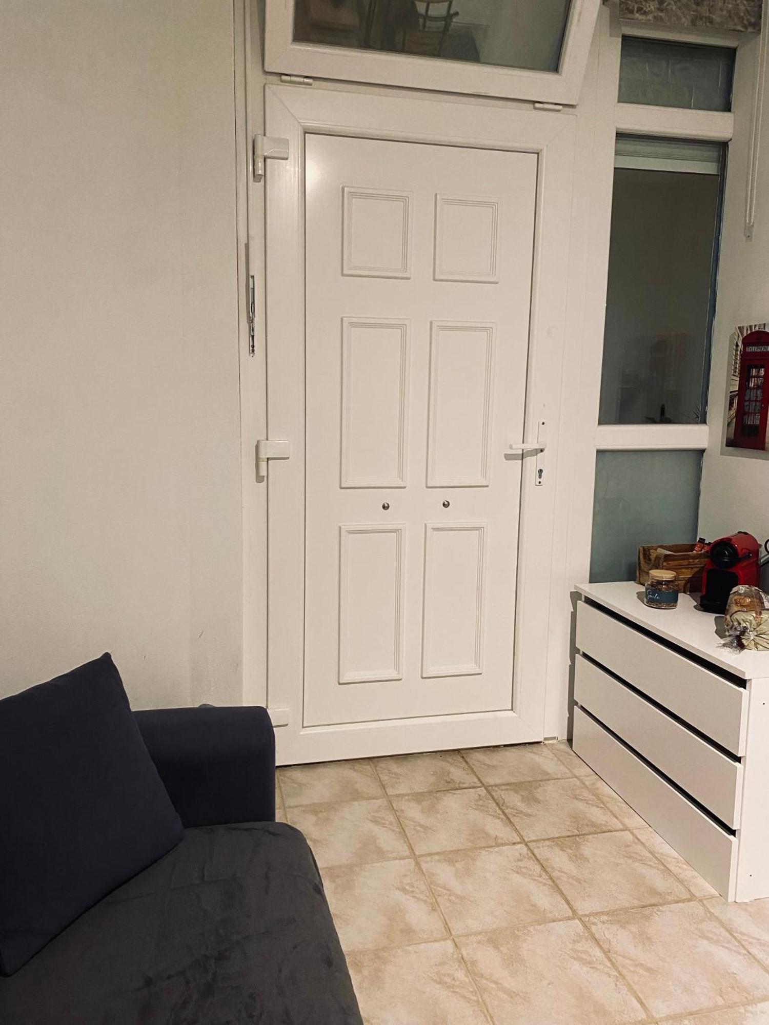 Independent House At Glyfada Apartment Атина Екстериор снимка